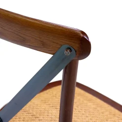 Sedia da Interno Impilabile in Legno di Rovere e Seduta in Rattan - Barriera