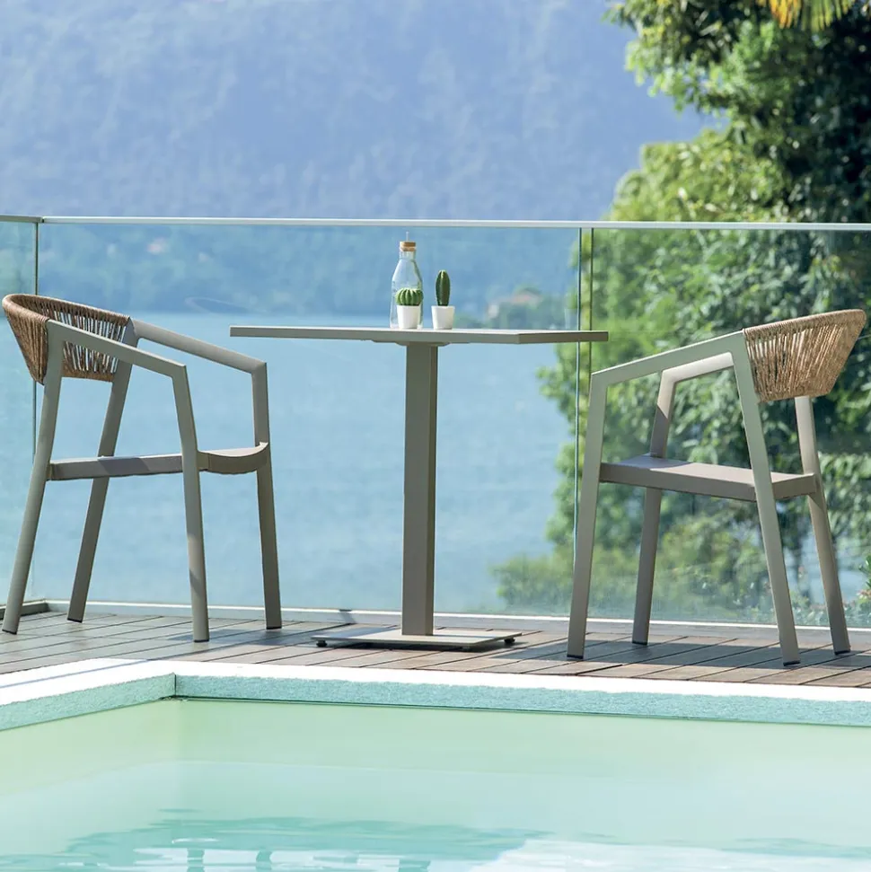 Sedia Impilabile con Seduta in Textilene e Schienale in Twist Wicker - Passione