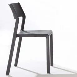 Sedia per Sala da Pranzo Impilabile in Polipropilene Colorato, 4 Pezzi - Abelia