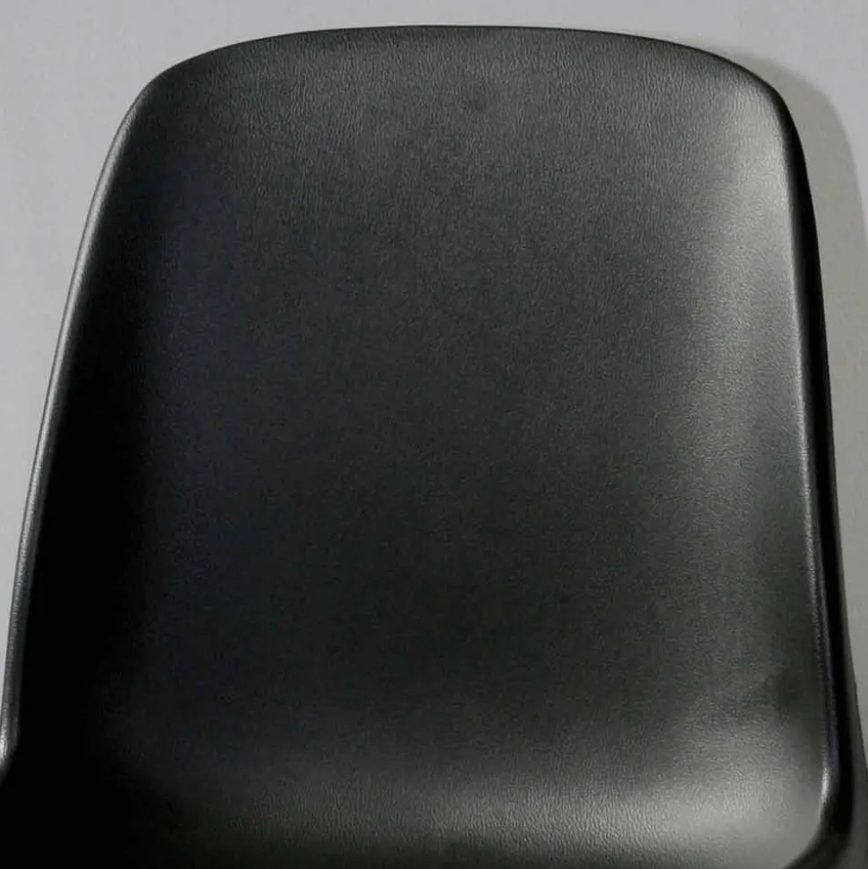 Sedia per Sala Riunioni o Sala Congressi Moderna in Metallo e ABS Nero – Zetica