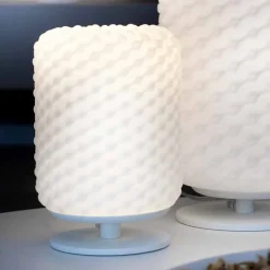Selene Domino lampada da tavolo Ø15 H22cm,vetro soffiato fatta a mano