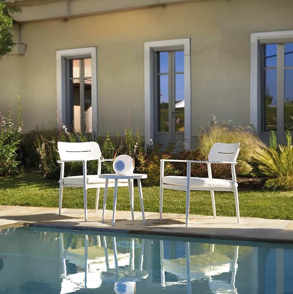 Set di 2 Poltrone con Tavolino in Alluminio di Diverse Finiture - Souvenir
