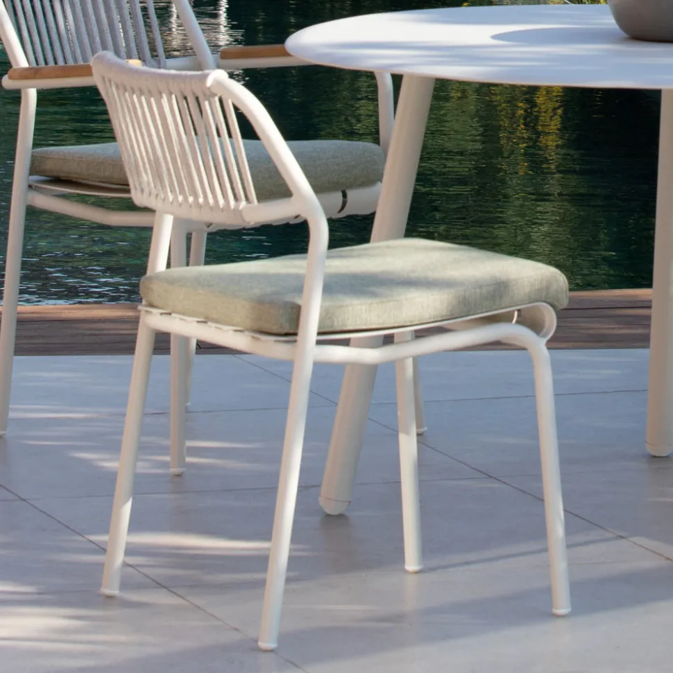 Set di 2 Sedie da Giardino in Alluminio e Schienale in Corda - Risplendente