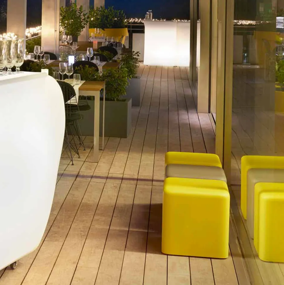 Sgabello a cubo morbido in poliuretano Slide Soft Cube made Italy