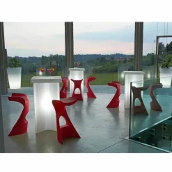 Sgabello alto colorato da esterno/interno Slide Koncord, made in Italy