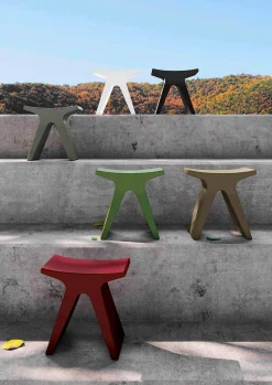 Sgabello Basso da Esterno di Design in Polipropilene Made in Italy - Prue