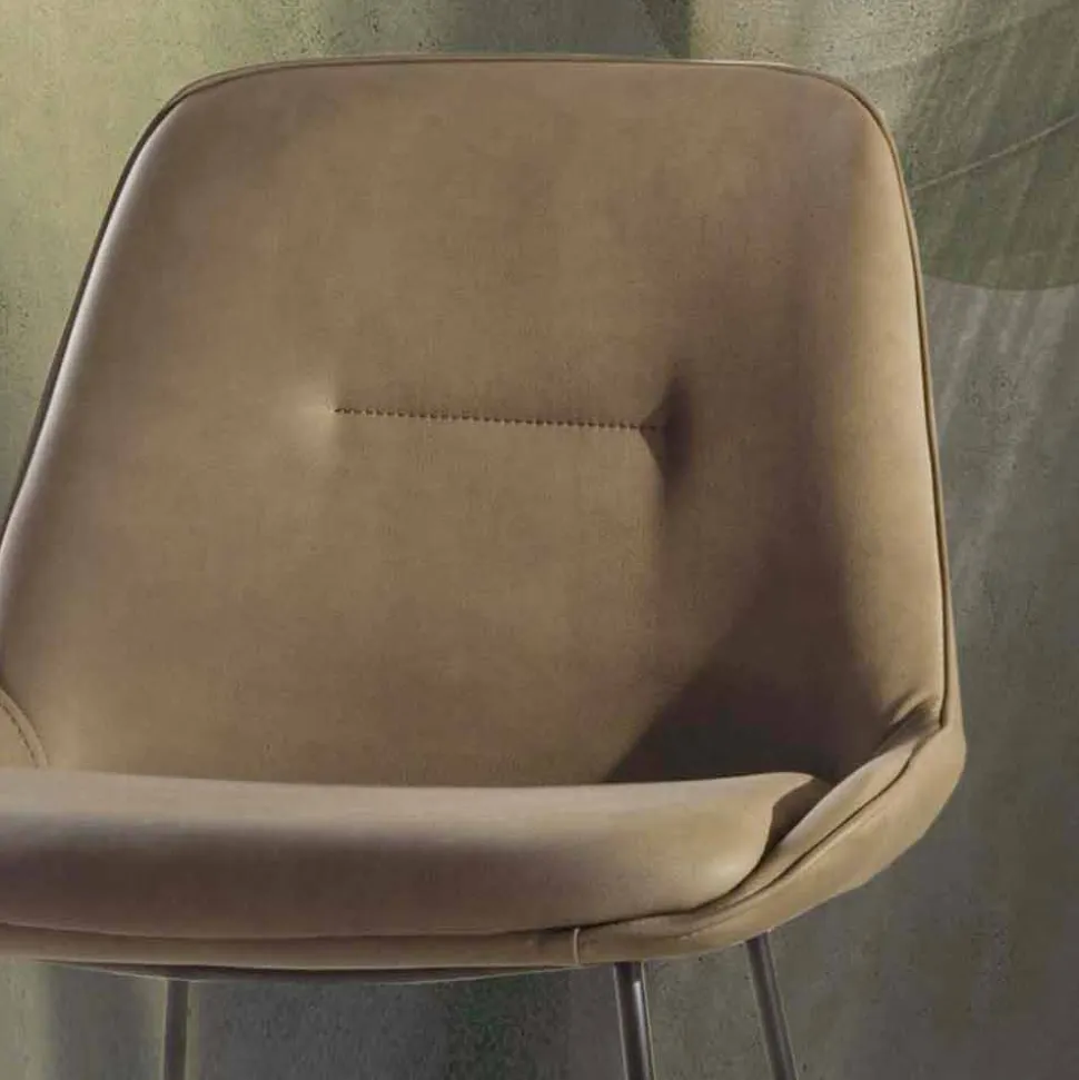 Sgabello Design Moderno in Ecopelle con Base a Slitta - Ines
