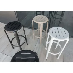 Sgabello in Polipropilene Rinforzato con Fiberglass in Diversi Colori - Neev