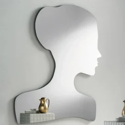 Specchio Sagomato con Volto di Donna Realizzato in Italia - Brunilde