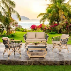 Tavolino da Giardino in Rattan Naturale Intrecciato a Mano – Catelyn
