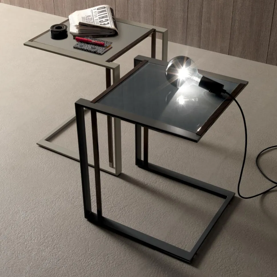 Tavolino da Soggiorno in Metallo e Vetro di Design Geometrico - Zigozago