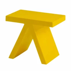 Tavolino geometrico colorato Slide Toy da interni, prodotto in Italia