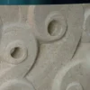 Tavolino ovale in Pietra di Vicenza e cristallo,scolpito a mano Lindos