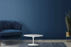Tavolino Tulip Eero Saarinen H 41 Ovale con Piano in Laminato liquido Bianco - Scarlet
