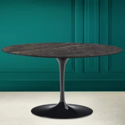 Tavolino Tulip Eero Saarinen H 41 Ovale in Ceramica Noir Desire Made in Italy - Scarlet