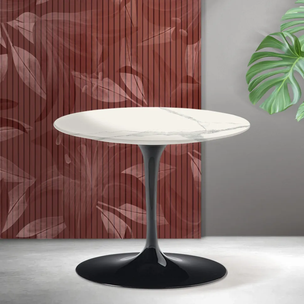 Tavolino Tulip Saarinen H 39 cm in Ceramica Florim Statuario Opaco - Scarlet