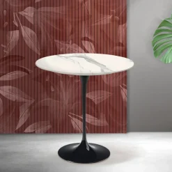 Tavolino Tulip Saarinen H 52 cm in Ceramica Florim Statuario Opaco - Scarlet
