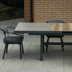 Tavolo Allungabile a 303 cm in Alluminio con Piano in HPL - Righello
