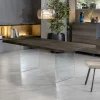 Tavolo Allungabile a 300 cm in Rovere e Base in Vetro Temperato - Nicoall