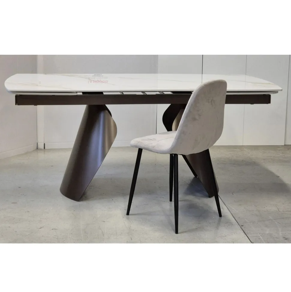 Tavolo Allungabile da 180 a 260 cm in Gres Sintered Stone Finitura Calacatta - Vortex
