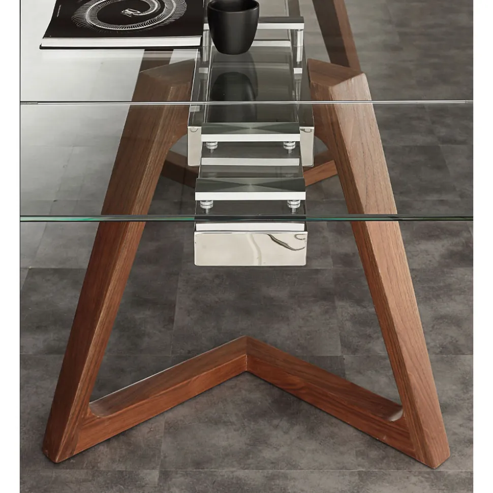 Tavolo allungabile di design con piano in vetro temperato Iside