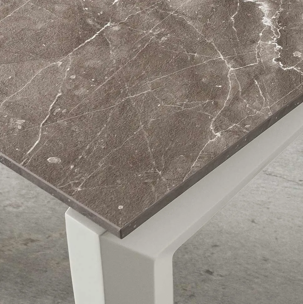 Tavolo Allungabile Fino a 240 cm con Piano in Hpl Made in Italy - Fantastic
