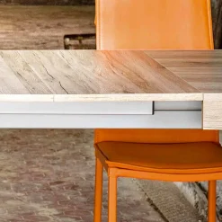 Tavolo allungabile fino a 300 cm design moderno in melaminico Oky