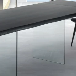 Tavolo Allungabile Fino a 300 cm in Legno Impiallacciato e Vetro – Strappo