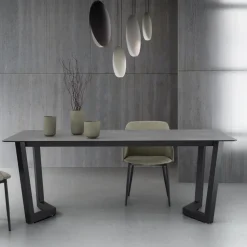 Tavolo Allungabile Fino 300 cm Base in Metallo Made in Italy - Bastiano