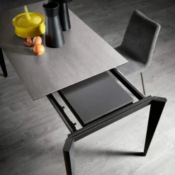 Tavolo Allungabile in Vetroceramica e Base in Metallo di Diverse Finiture - Ariel