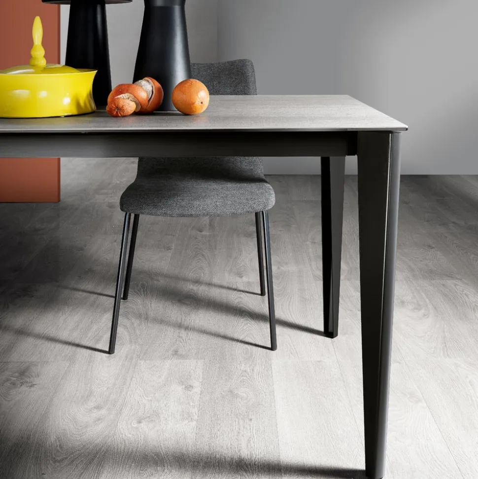 Tavolo Allungabile in Vetroceramica e Base in Metallo di Diverse Finiture - Ariel