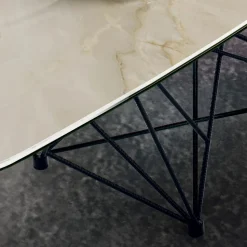 Tavolo con Piano in Ceramica a Botte e Base in Acciaio Made in Italy - Ezzellino