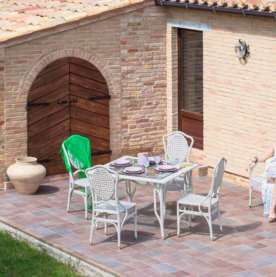 Tavolo da giardino di design piano in vetro Romeo realizzato a mano