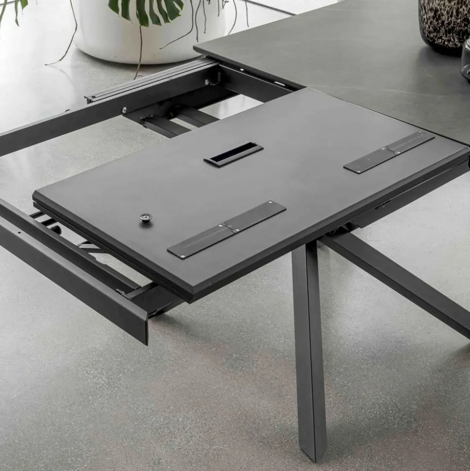 Tavolo da Pranzo Allungabile con Struttura in Metallo Made in Italy - Elastico