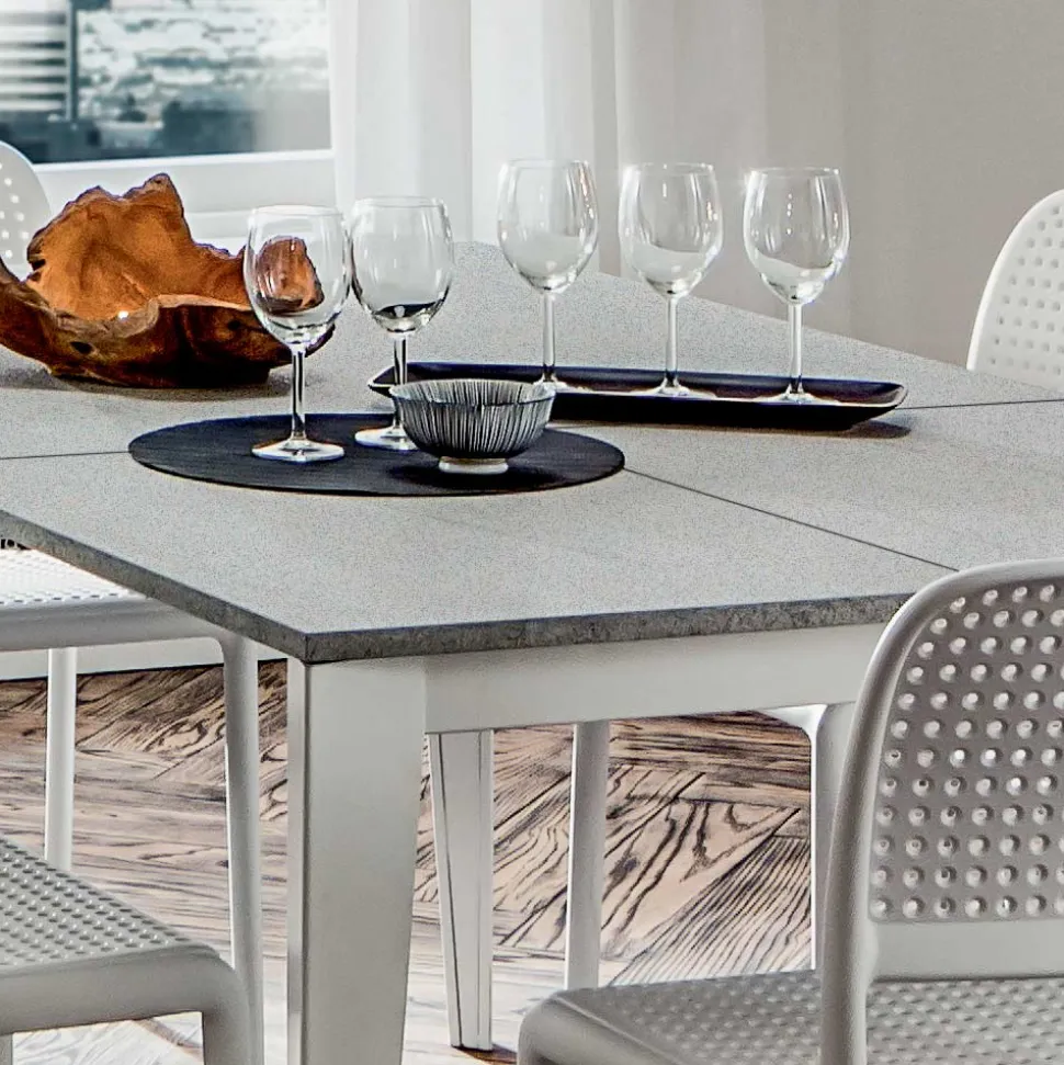 Tavolo da Pranzo Allungabile Fino a 252 cm in Hpl Made in Italy - Efisto