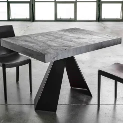 Tavolo da Pranzo Allungabile Fino a 220 cm con Piano in Legno Nobilitato - Amiro