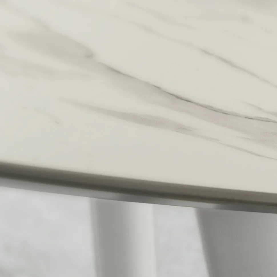 Tavolo da Pranzo con Piano Rotondo in Laminam Realizzato in Italia - Lingotto