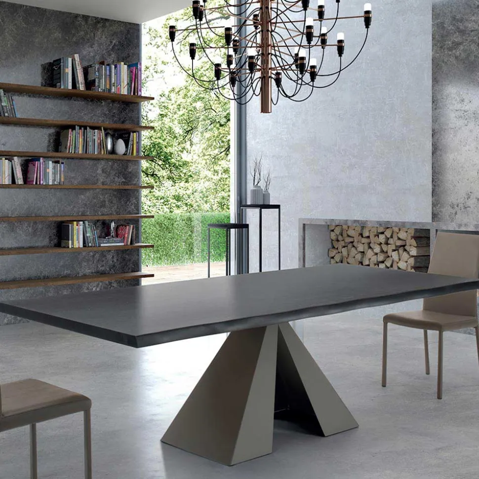 Tavolo di Design in Legno Impiallacciato e Acciaio Made in Italy – Dalmata