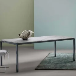 Tavolo di design in marmo bianco Bebop made in Italy