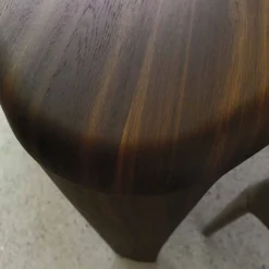 Tavolo di design moderno in legno fatto a mano in Italia Wood