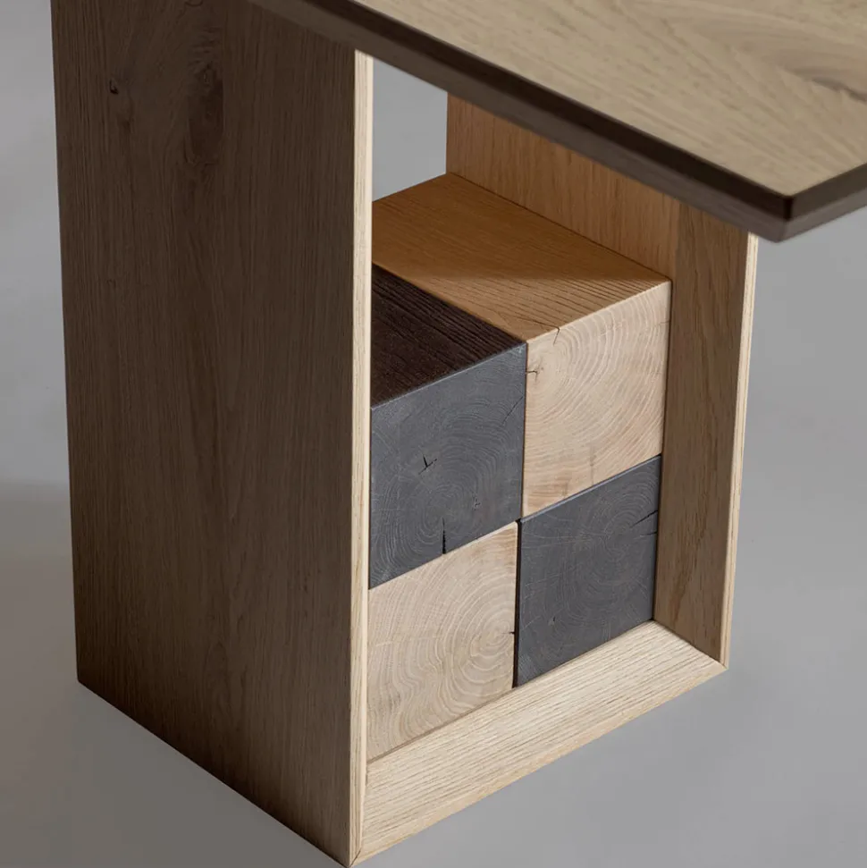 Tavolo Fisso con Basamento con Quadrotti Decorativi Made in Italy - Maugrim