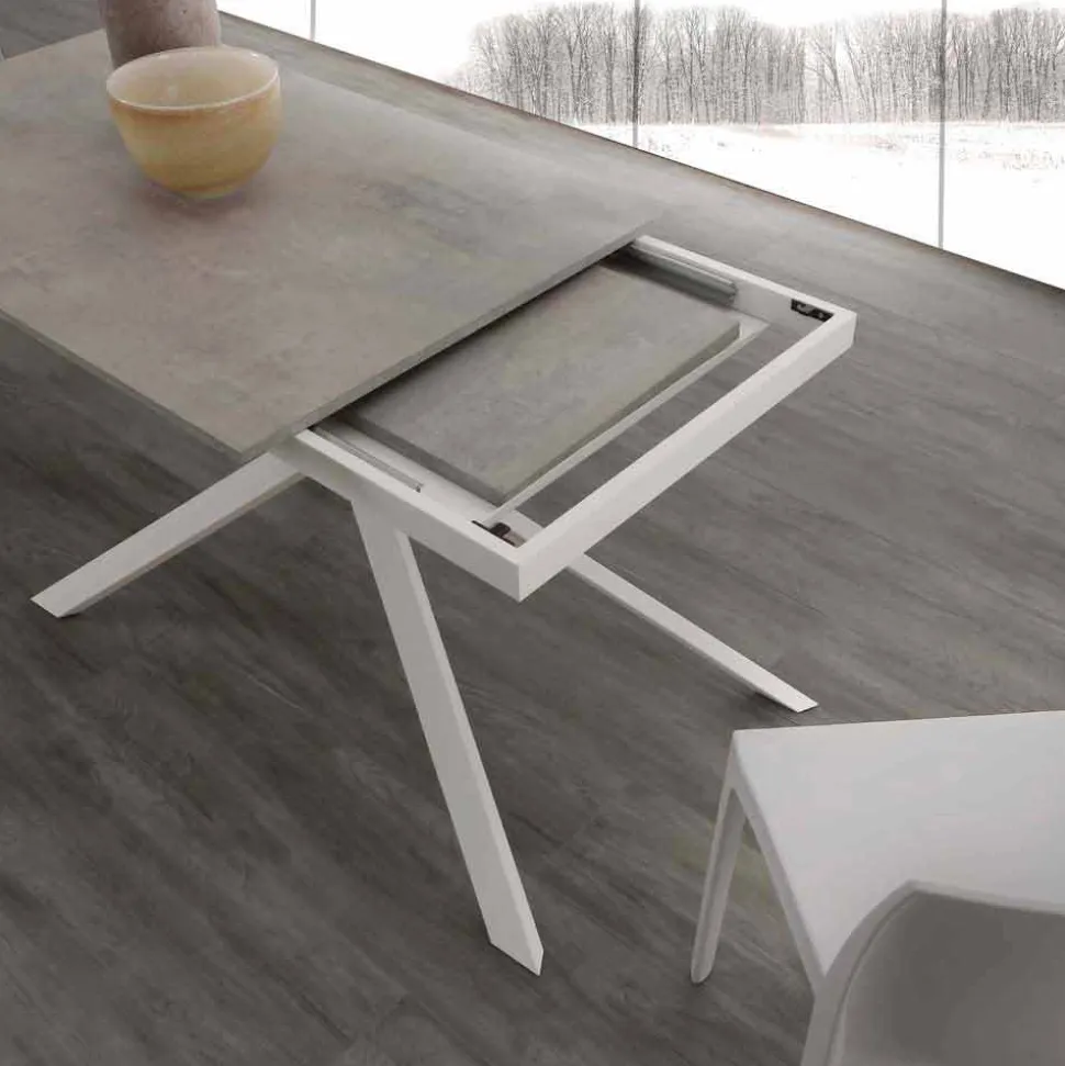 Tavolo in legno allungabile fino a 190 cm con base incrociata Lecce