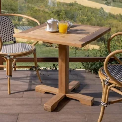 Tavolo Outdoor con Piede Centrale di Varie Misure – Yggdrasil