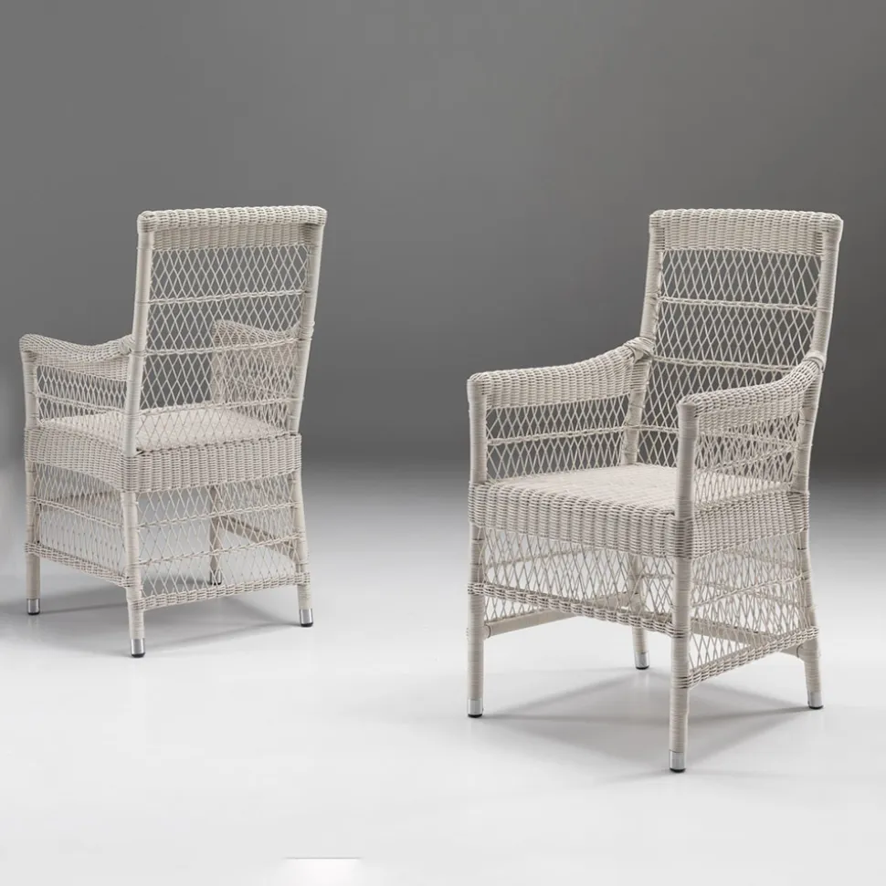 Tavolo Rettangolare da Giardino con 2 Poltroncine e 4 Sedie - Gigi