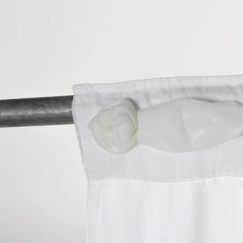Tenda in Lino Bianco con Organza e Ricamo Design Shabby Made in Italy - Marpessa