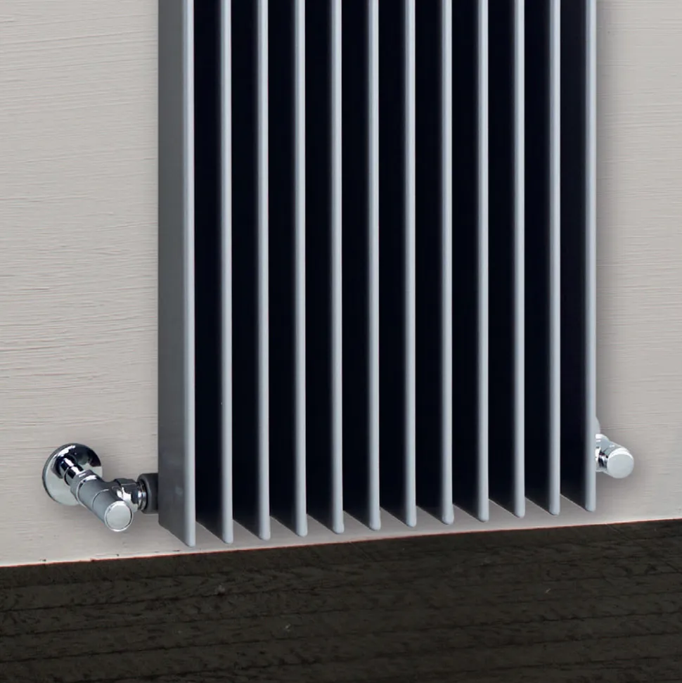 Termoarredo Idraulico con Doppia Serie di Elementi Piatti Made in Italy - Macedonia