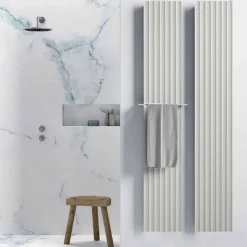 Termoarredo in Alluminio Design Moderno Idraulico a Parete fino 700 W - 100Righe