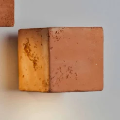 Toscot Smith applique a LED da esterno in terracotta, fatta a mano