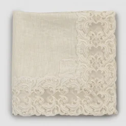 Tovaglia Quadrata in Lino Beige con Pizzo Farnese Lusso Artigianale - Kippel