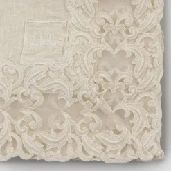 Tovaglia Quadrata in Lino Beige con Pizzo Farnese Lusso Artigianale - Kippel